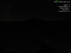 Luční bouda - Luční bouda, pramen Bílého Labe - 31.10.2025 v 04:45 Luční bouda - Luční bouda, pramen Bílého Labe - 31.10.2025 v 04:45