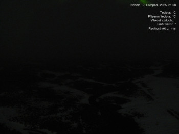 Snímek    2.11.2025 v 22:00