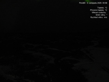 Snímek    3.11.2025 v 01:00