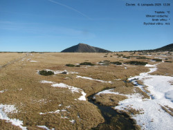 Luční bouda, pramen Bílého Labe