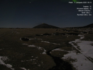 Luční bouda - Luční bouda, pramen Bílého Labe - 7.11.2025 v 05:15 Luční bouda - Luční bouda, pramen Bílého Labe - 7.11.2025 v 05:15