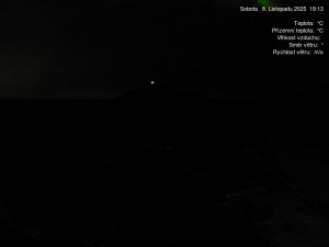 Luční bouda - Luční bouda, pramen Bílého Labe - 8.11.2025 v 19:15 Luční bouda - Luční bouda, pramen Bílého Labe - 8.11.2025 v 19:15