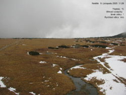 Luční bouda, pramen Bílého Labe