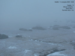 Luční bouda, pramen Bílého Labe