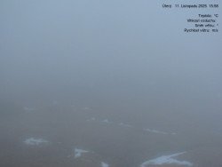 Luční bouda, pramen Bílého Labe