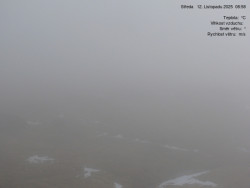 Luční bouda, pramen Bílého Labe