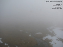 Luční bouda, pramen Bílého Labe