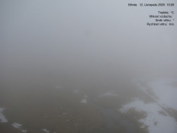 Luční bouda, pramen Bílého Labe