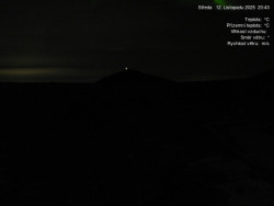 Luční bouda, pramen Bílého Labe