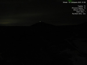 Luční bouda - Luční bouda, pramen Bílého Labe - 12.11.2025 v 22:00 Luční bouda - Luční bouda, pramen Bílého Labe - 12.11.2025 v 22:00