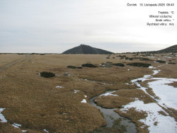 Luční bouda, pramen Bílého Labe