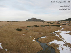 Luční bouda, pramen Bílého Labe