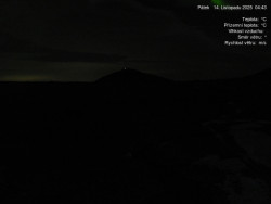 Luční bouda, pramen Bílého Labe