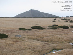 Luční bouda, pramen Bílého Labe