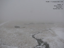 Luční bouda, pramen Bílého Labe