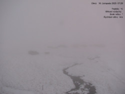 Luční bouda, pramen Bílého Labe