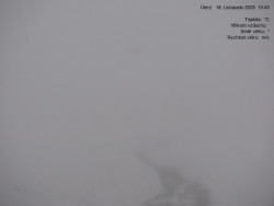 Luční bouda, pramen Bílého Labe