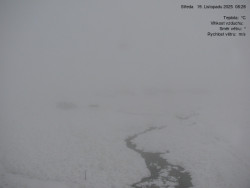 Luční bouda, pramen Bílého Labe