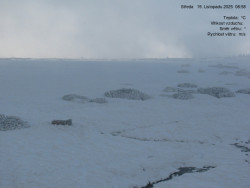 Luční bouda, pramen Bílého Labe