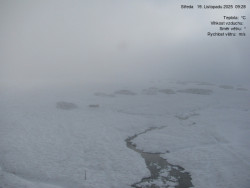 Luční bouda, pramen Bílého Labe