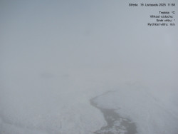 Luční bouda, pramen Bílého Labe