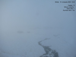 Luční bouda, pramen Bílého Labe