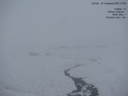 Luční bouda, pramen Bílého Labe