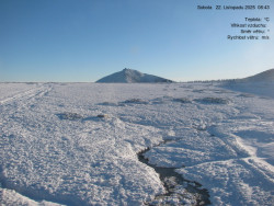 Luční bouda, pramen Bílého Labe