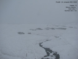 Luční bouda, pramen Bílého Labe