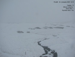 Luční bouda, pramen Bílého Labe