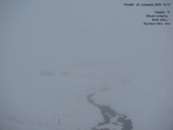 Luční bouda, pramen Bílého Labe