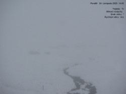 Luční bouda, pramen Bílého Labe