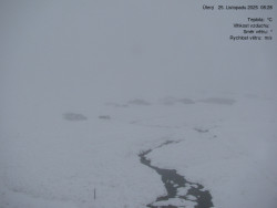 Luční bouda, pramen Bílého Labe