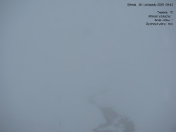 Luční bouda, pramen Bílého Labe