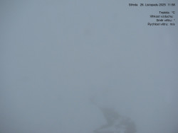 Luční bouda, pramen Bílého Labe