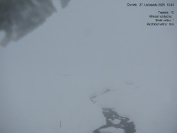 Luční bouda, pramen Bílého Labe