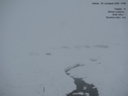 Luční bouda, pramen Bílého Labe