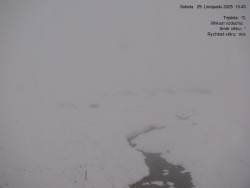 Luční bouda, pramen Bílého Labe