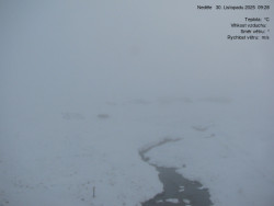 Luční bouda, pramen Bílého Labe