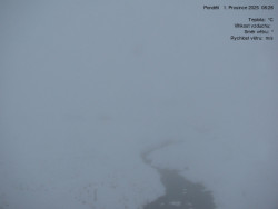 Luční bouda, pramen Bílého Labe