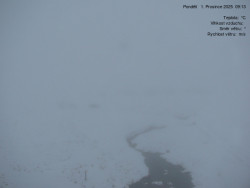 Luční bouda, pramen Bílého Labe