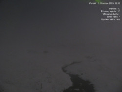 Luční bouda, pramen Bílého Labe