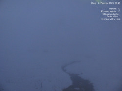 Luční bouda, pramen Bílého Labe