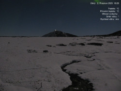 Luční bouda, pramen Bílého Labe