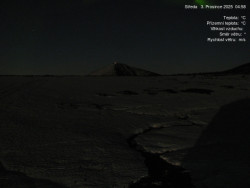 Luční bouda, pramen Bílého Labe