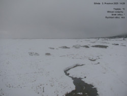 Luční bouda, pramen Bílého Labe