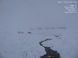 Luční bouda, pramen Bílého Labe