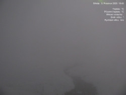 Luční bouda, pramen Bílého Labe