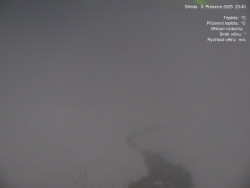 Luční bouda, pramen Bílého Labe