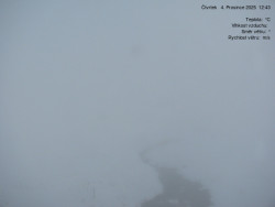 Luční bouda, pramen Bílého Labe